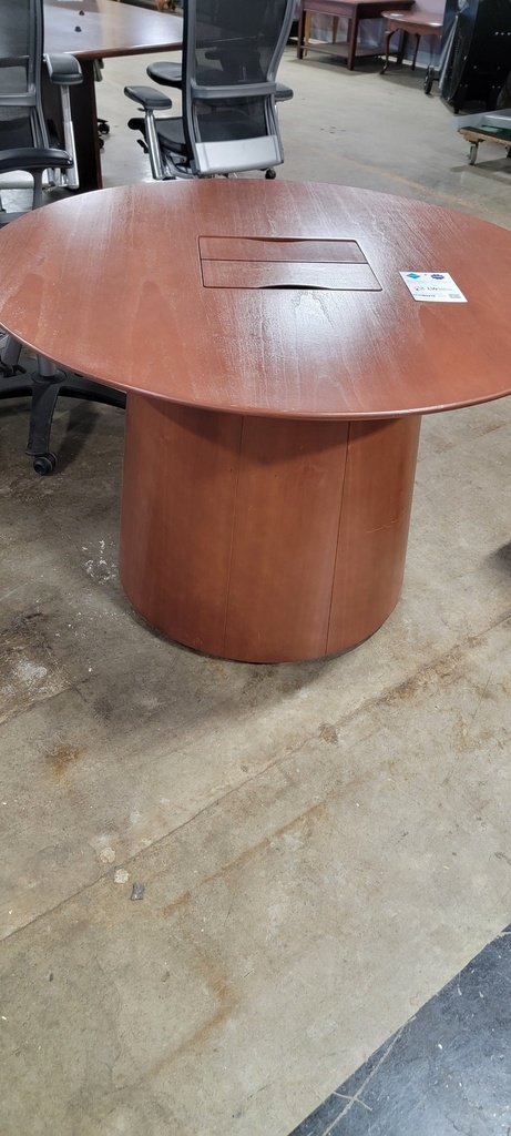 Steelcase Veneer 42" round w/power & data