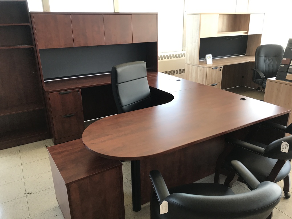 DK 72 in. Bullet Desk U Shape w Hutch Cherry & mobile ped 