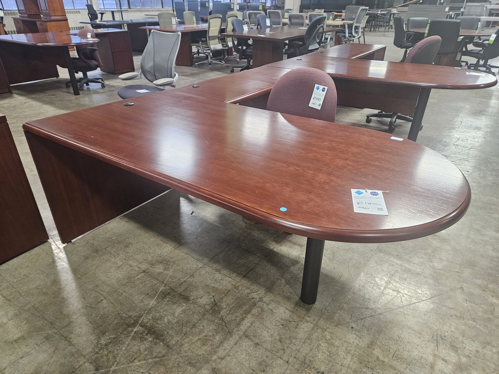 72"x84" Cherry D-Top L Shape Desk, Cherry Veneer, RH