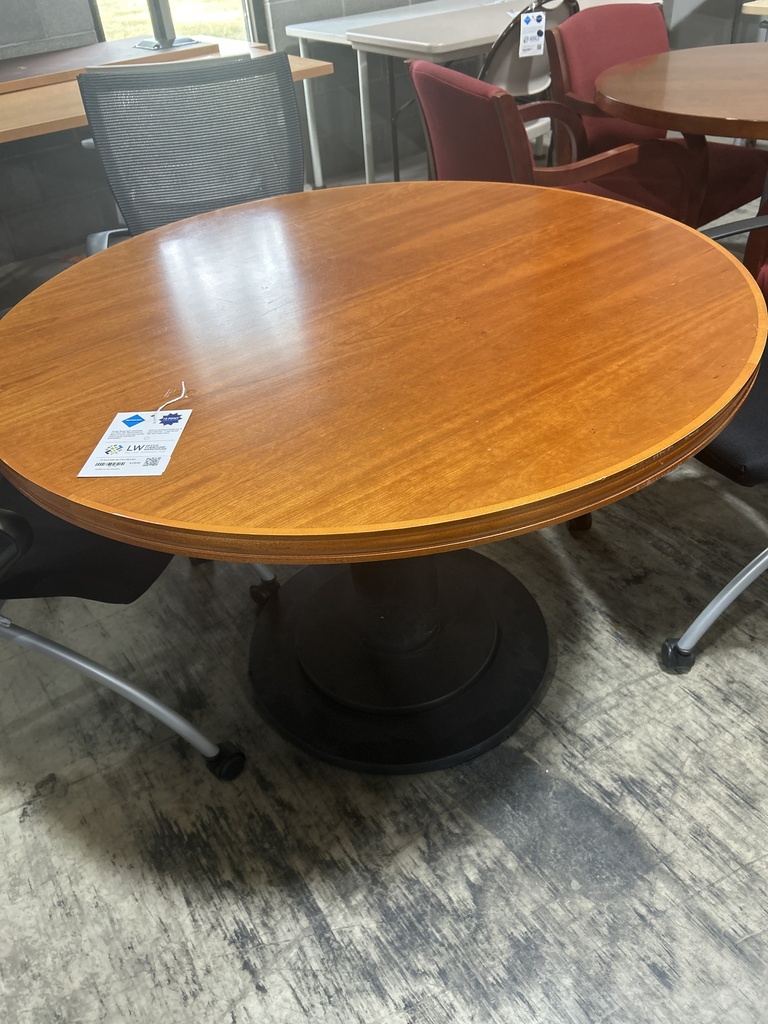 42" Round Table Light Cherry, Black base