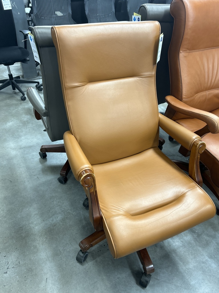 Keilhauer Executive Chair Tan