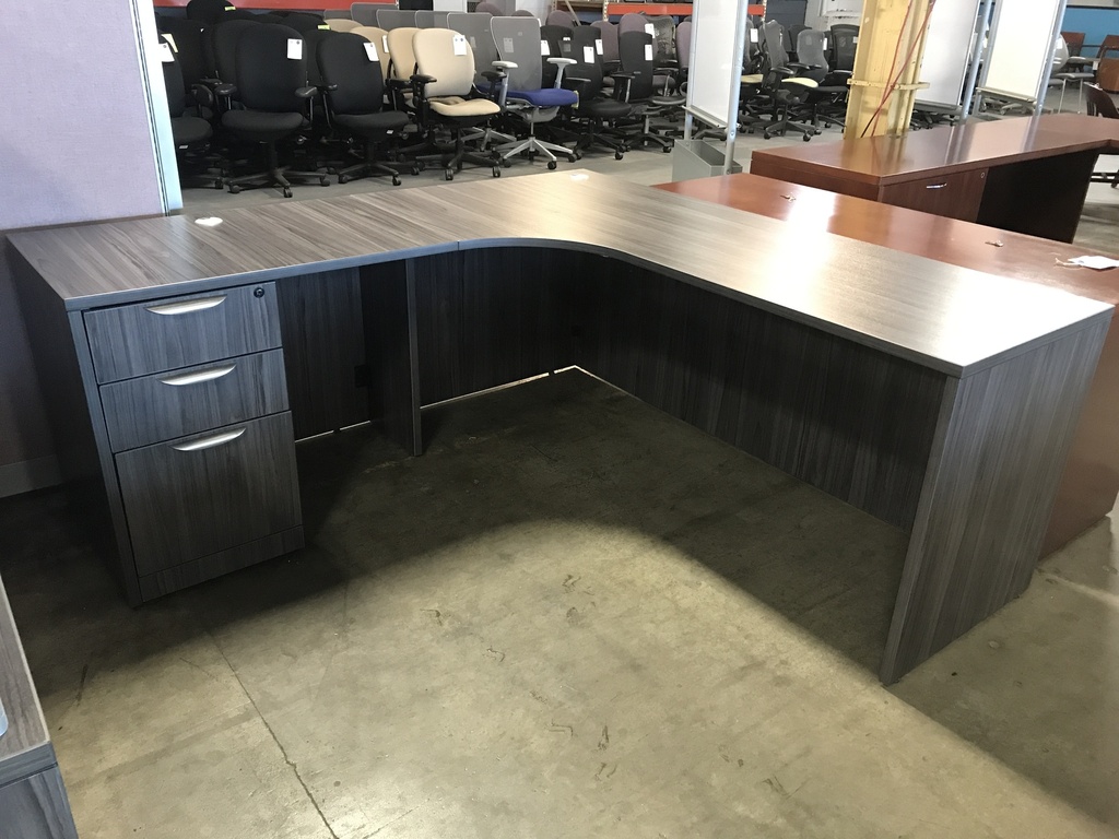 Grey Sgl ped 72"x72"  LH L Desk 