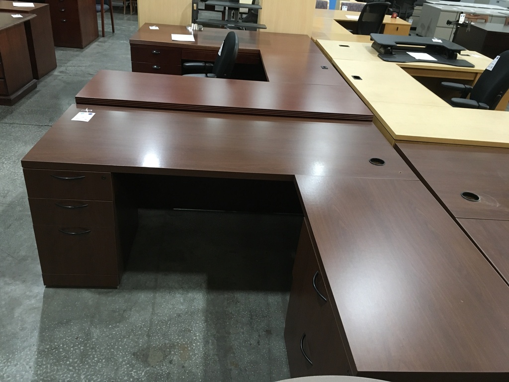 72x30 Steelcase LShape Desk RH Cherry