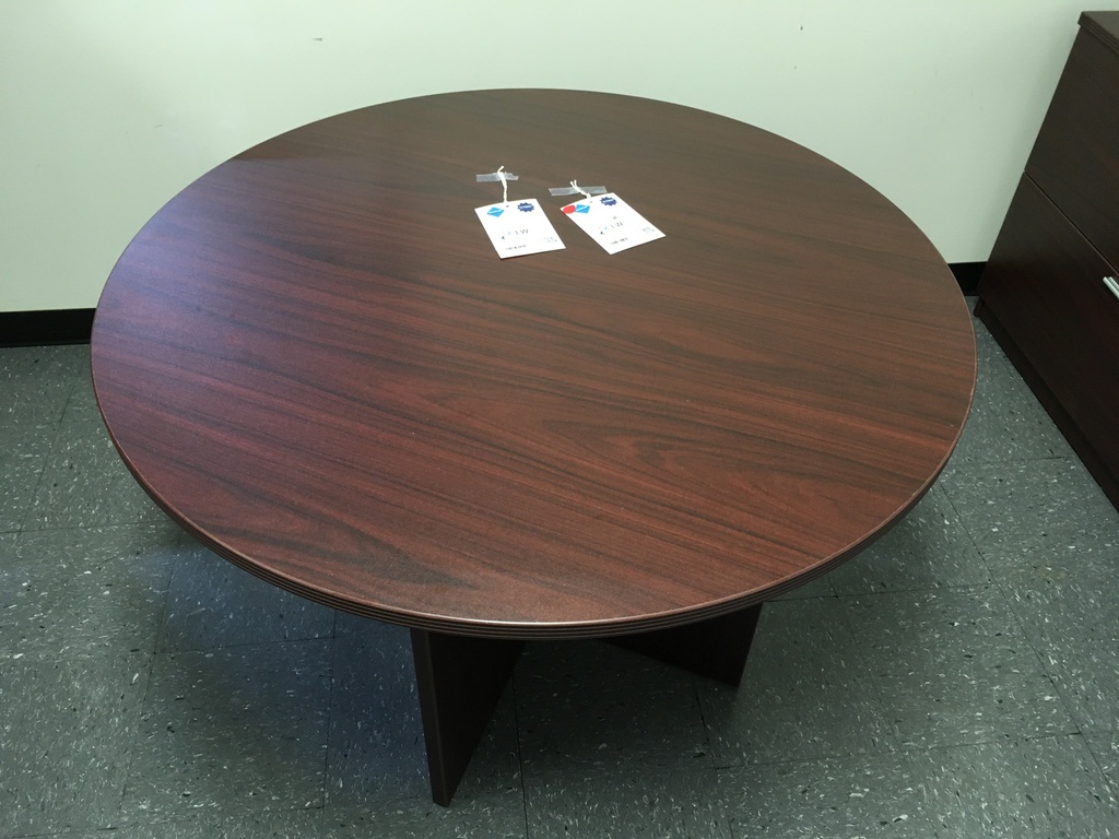 Euroline 48" Round Table Mahogany