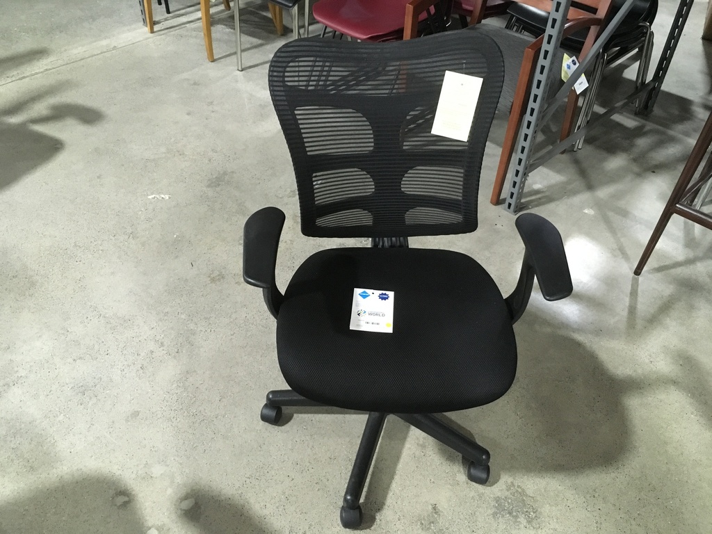 Roncer Black Mesh Task Chair