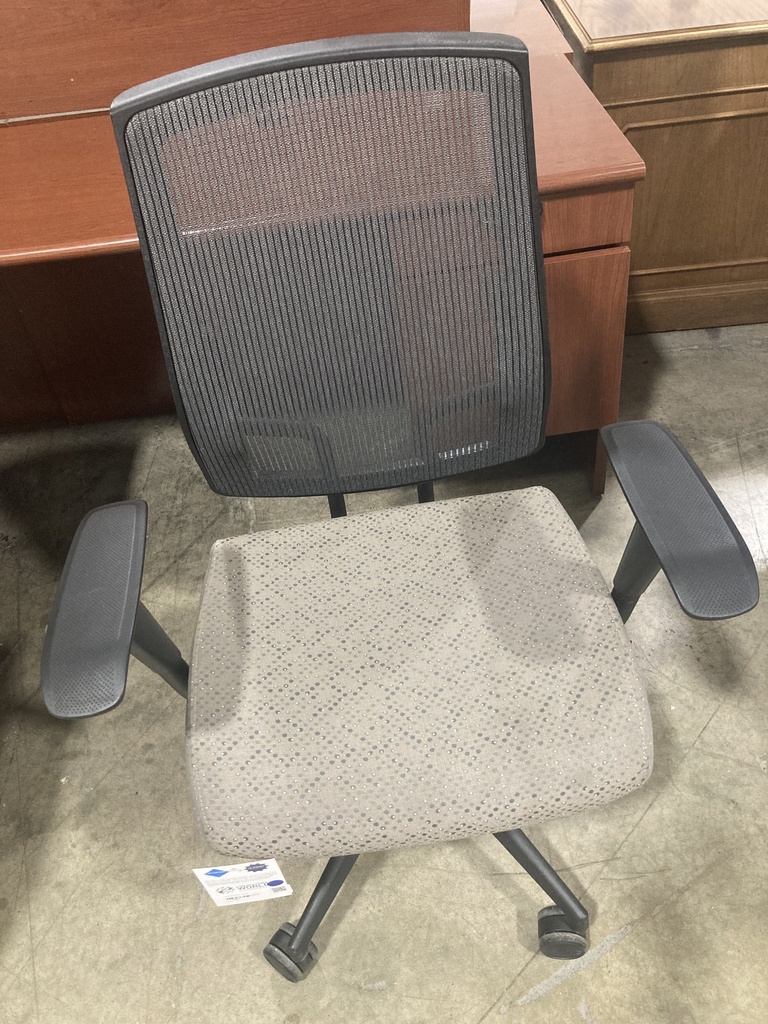 Sit on It Mesh Back, Tan Seat