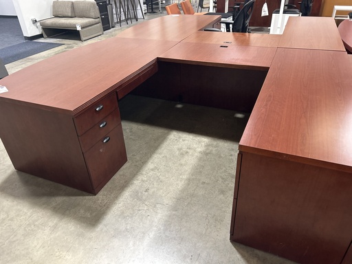 JSI - 72" U Shape Bow RH Cherry DBL Ped Desk