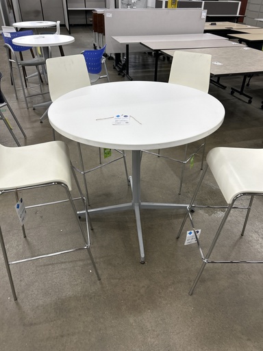 42" White Round Breakroom Table