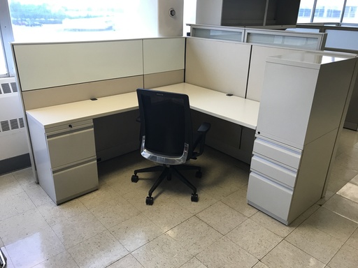 [1Dividends] Knoll Dividends Workstations 6'x6' 49" tall w/towers 