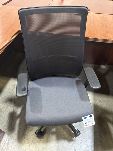 Hon Task Chair - Mesh Back, Gray Seat 