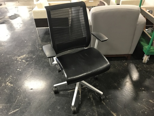 Black Mesh Back Leather seat Steelcase Task Chair