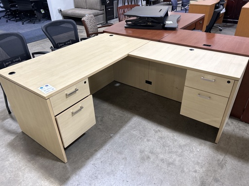30x60 Dbl Ped - RH L Shape Desk - Maple