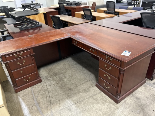 36x71 Traditional L Shape Desk - LH, Mahogany