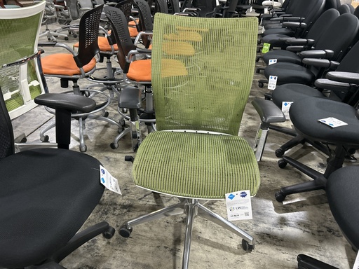 Full Mesh, Green Task Chair