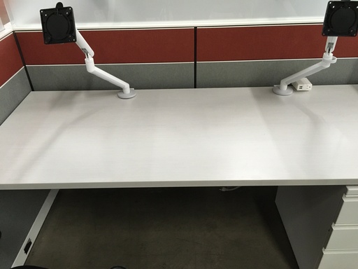 [Aramark] 30x72 Worksurface