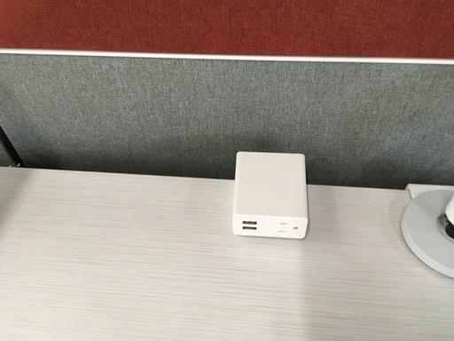 [Aramark] Desktop Power (mounted)