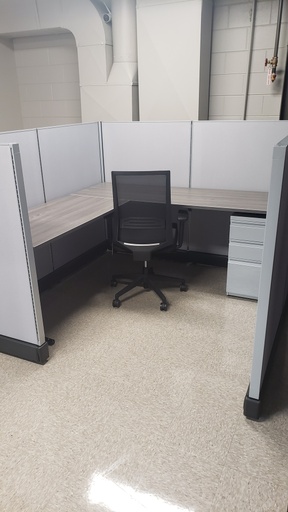 [Euroline 6x6 station] Euroline 6x6-53" tall Single workstation sgl ped  **New**