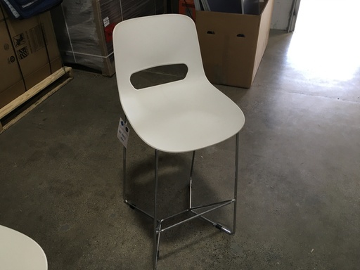 White Bar stools Round back