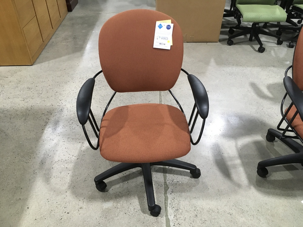 Steelcase uno chair hot sale